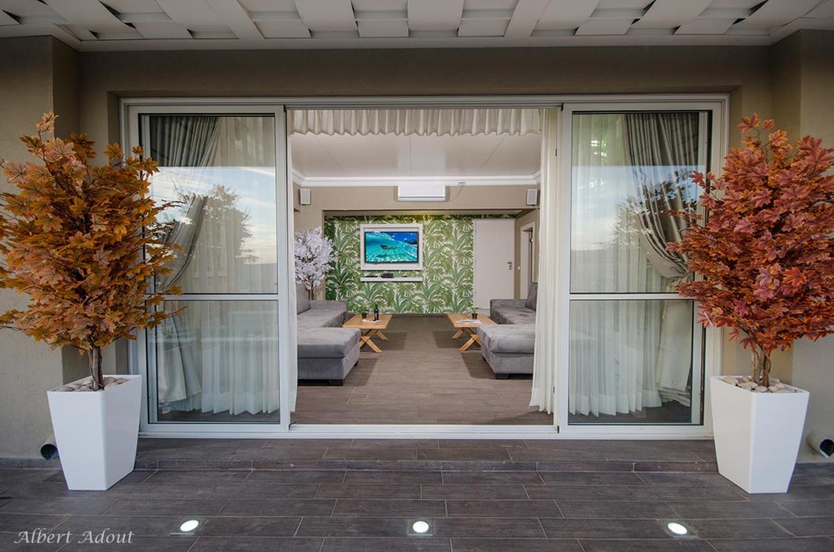 וילה כינור המלך דויד Villa Manot Екстериор снимка